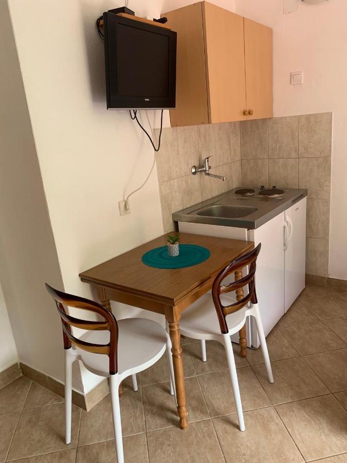 טיווט Apartmani Ivana מראה חיצוני תמונה