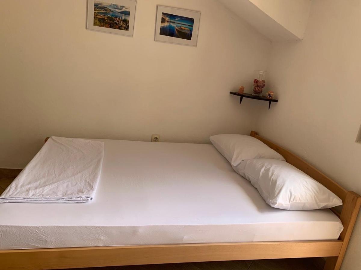 טיווט Apartmani Ivana מראה חיצוני תמונה