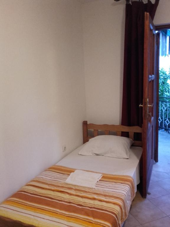טיווט Apartmani Ivana מראה חיצוני תמונה